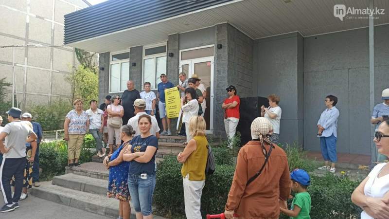 Алматы тұрғындары жаңа моншаның құрылысына қарсылық білдірді