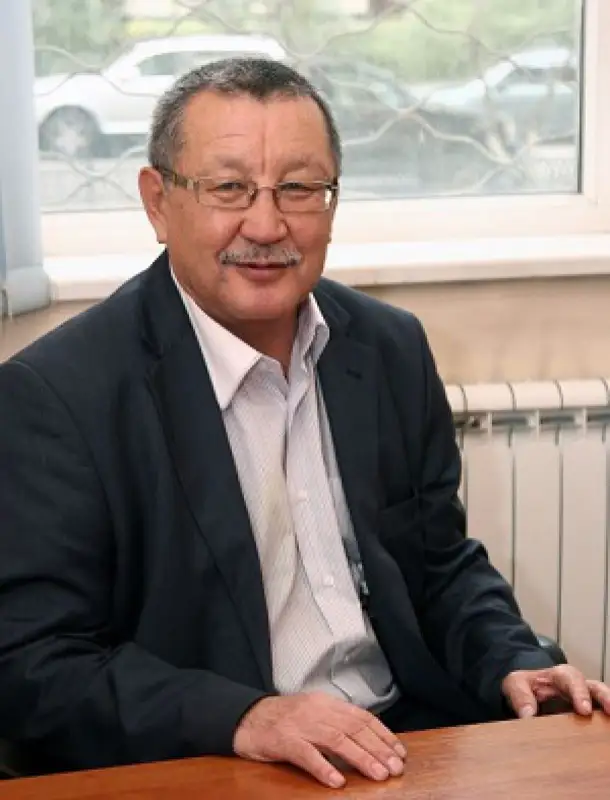 Ақын Аманхан Әлімұлы өмірден озды 