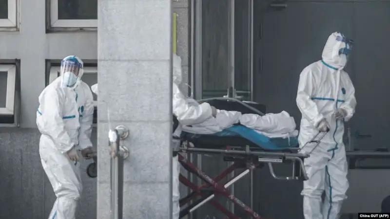 Қытайдағы вирус өршіп барады 