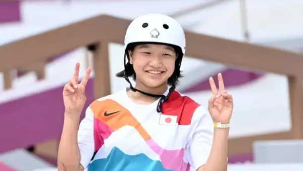 13 жасар жапониялық қыз Олимпиада чемпионы болды