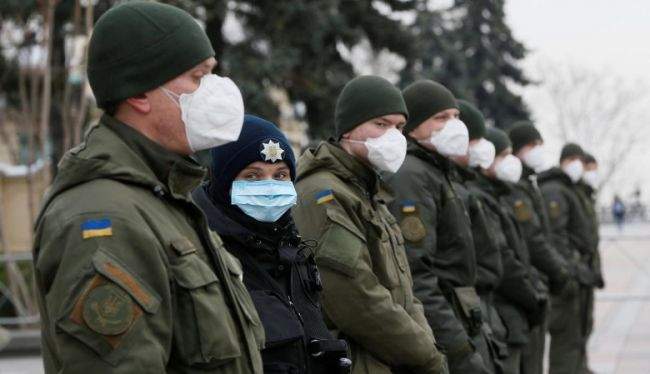Украинада төтенше жағдай режимі жарияланды