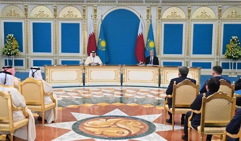 Шейх Тәмим Тоқаевты футболдан әлем чемпионатына шақырды