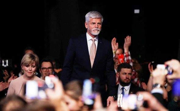 Чехия президентін сайлау: отставкадағы генерал Петр Павел жеңіске жетті