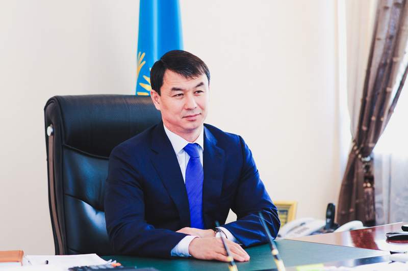 Дархан Сатыбалды Түркістан облысының әкімі лауазымында қалды