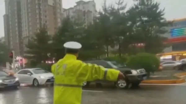 Қытайдың Харбин қаласын су басты 