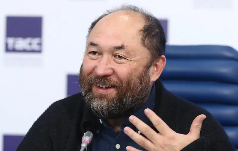 Бекмамбетов жаңа жобаға кірісті