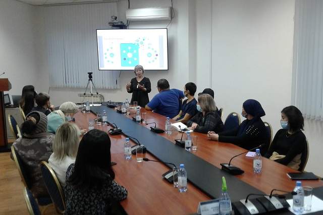 Павлодарда бизнесмендерге қазақша сабақ берілді
