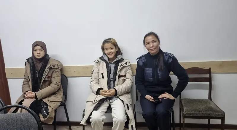 Ақтөбеде жоғалып кеткен оқушы қыздар өзге аудандағы ағасының үйінен табылды
