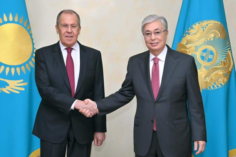 Қасым-Жомарт Тоқаев Ресей сыртқы істер министрі Сергей Лавровты қабылдады  