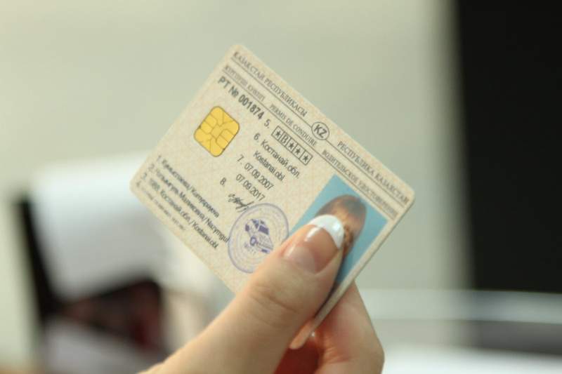 Жүргізуші куәлігіне емтихан тапсыру тәртібі өзгереді