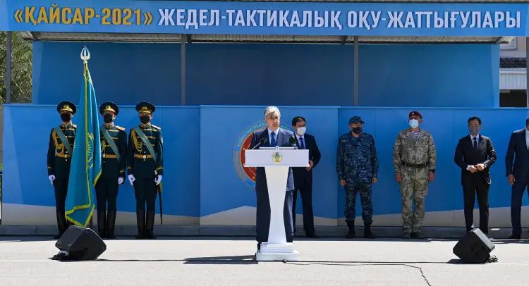 Тоқаев «Қайсар-2021» оқу-жаттығуына барды  