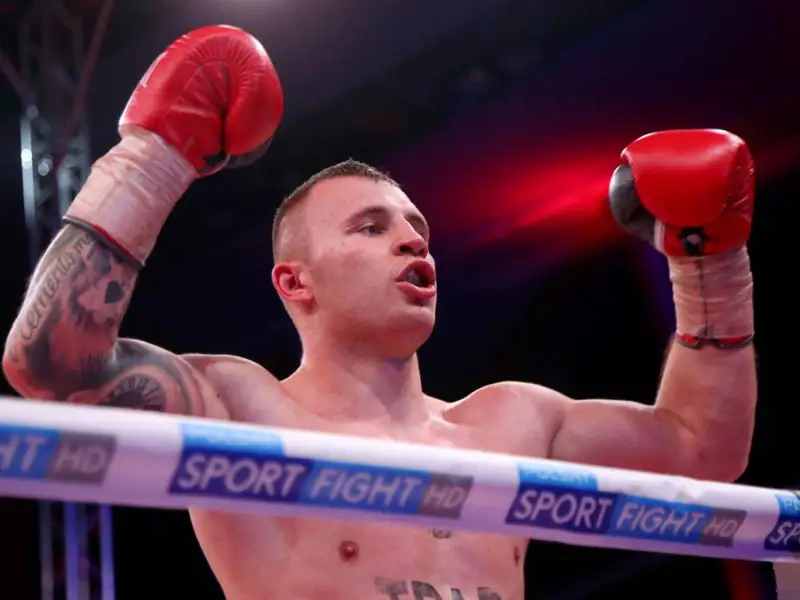 Головкин Шереметамен жұдырықтасады