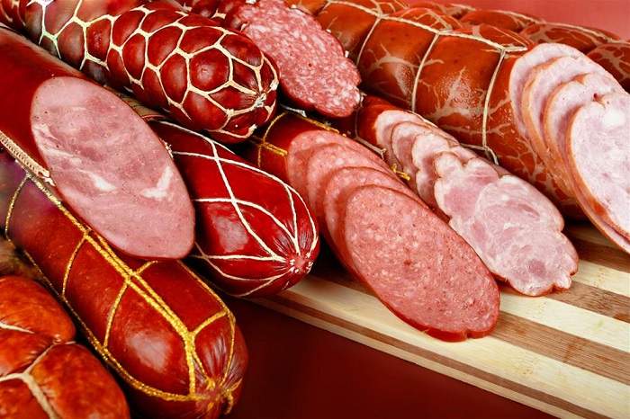 Жегеніміз колбаса. НЕГЕ Ресей шұжығына әуестігіміз артып барады?