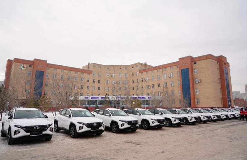 Астана емханаларына 50 жаңа автокөлік берілді