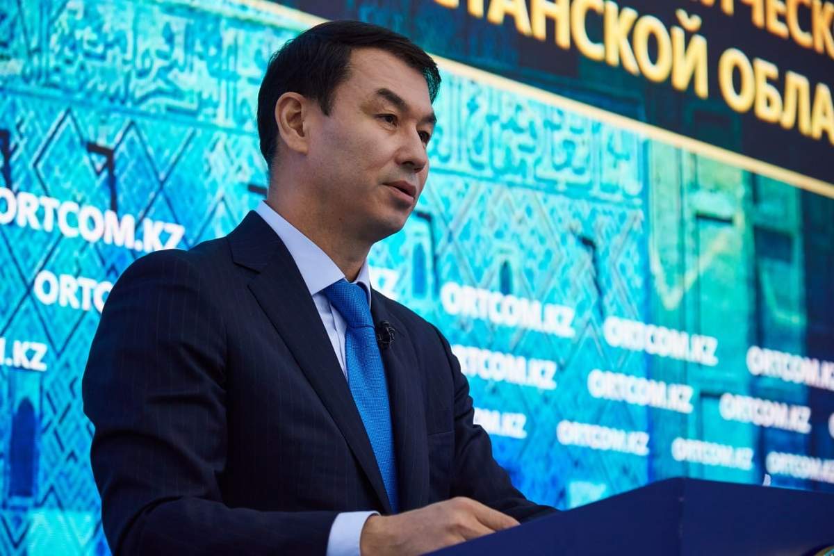 «Кедей өңірдің» әкімі Дархан САТЫБАЛДЫ кедейшілікпен қалай күресіп жатқанын айтты
