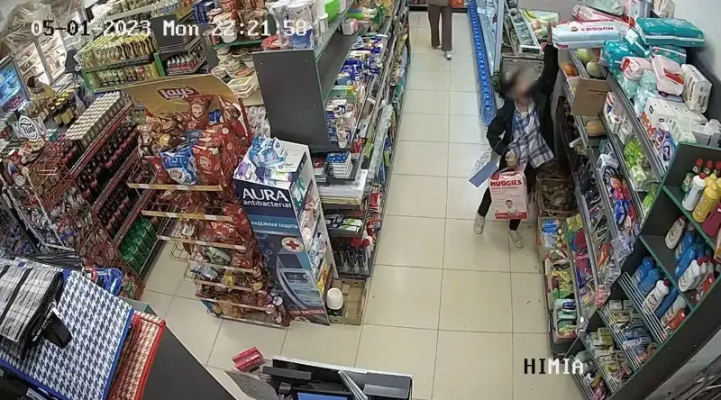 Астанада бір дүкенге үш рет ұрлыққа түскен тұрғын ұсталды (видео)