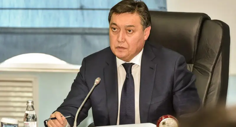 Маминнің тапсырмасы: Ай сайын 2 млн адам вакциналансын  