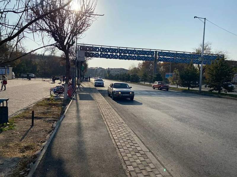Шымкенттегі Республика даңғылында орташа жөндеу жұмыстары жүргізілуде