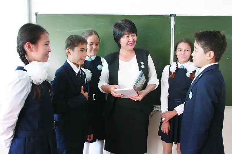 Мұғалімдерді «ханым» және «мырза» деп атау ұсынылды