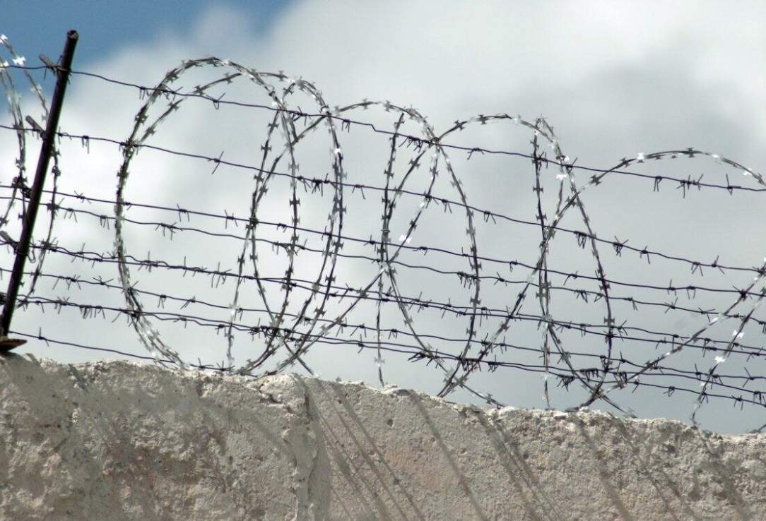 Ұлытау облысында кәсіпкерден 20 млн теңге талап еткен қылмыстық топ ұсталды