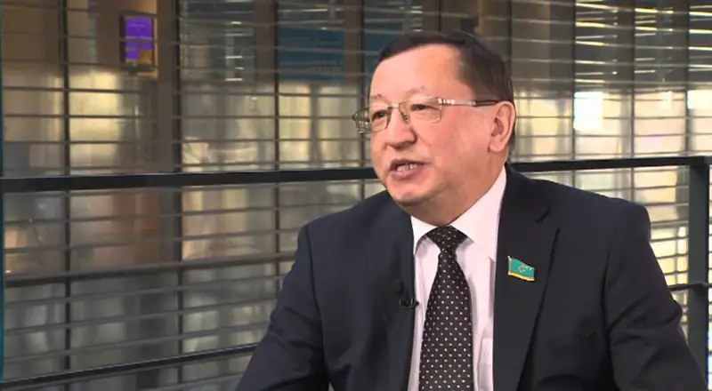 ЭКС-ДЕПУТАТТЫҢ баласын Украинадағы СОҒЫСҚА  күштеп әкеткен