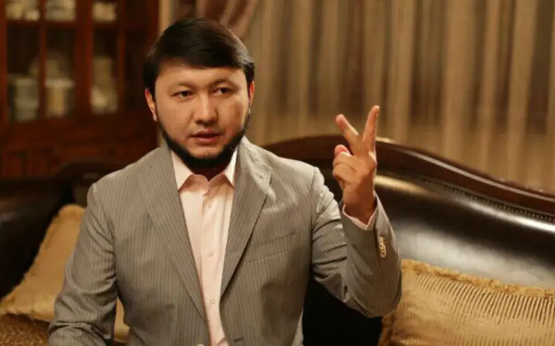 Тазабеков діни сеніміне қатысты шындықты айтты (ВИДЕО) 