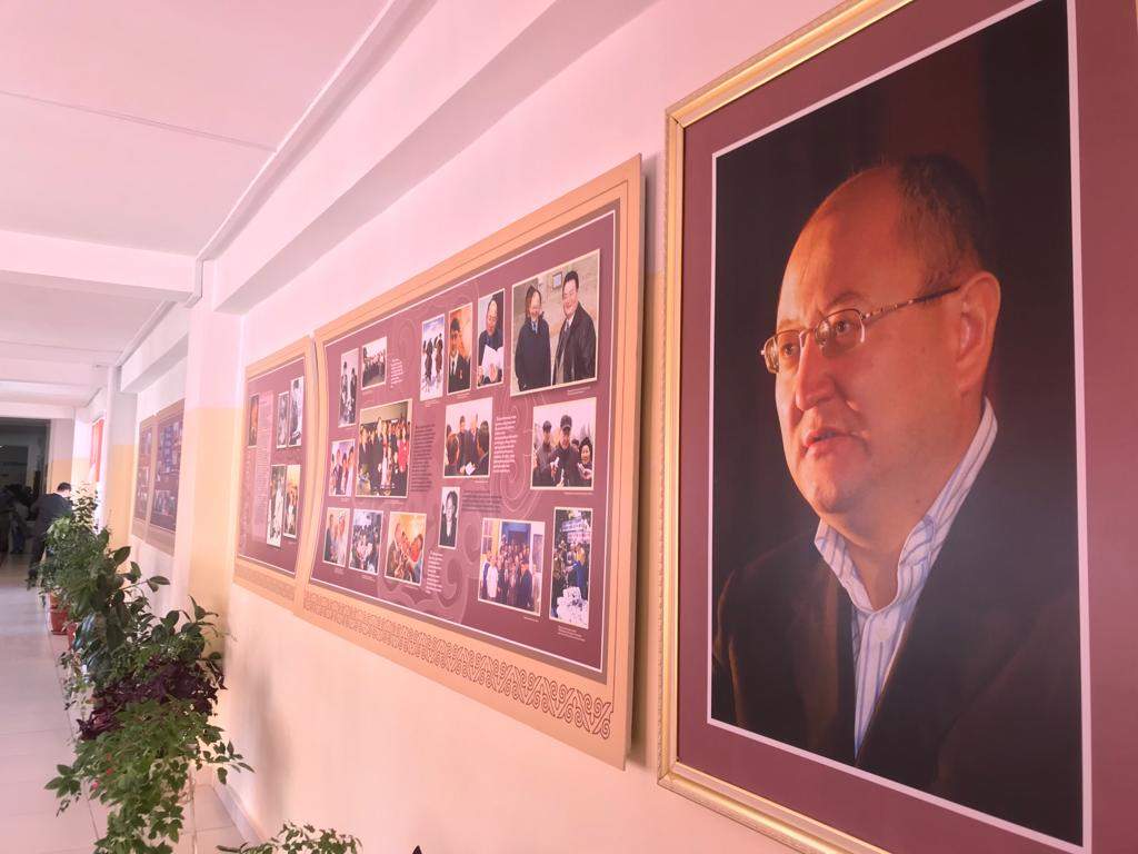 Алтынбек Сәрсенбаевтың есімі берілетін мектепте салтанатты іс-шара өтті
