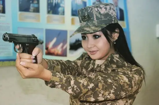 Дәрігерлер өзіне қол жұмсаған Шымкенттегі полиция  департаменті баспасөз хатшысының жағдайын айтты