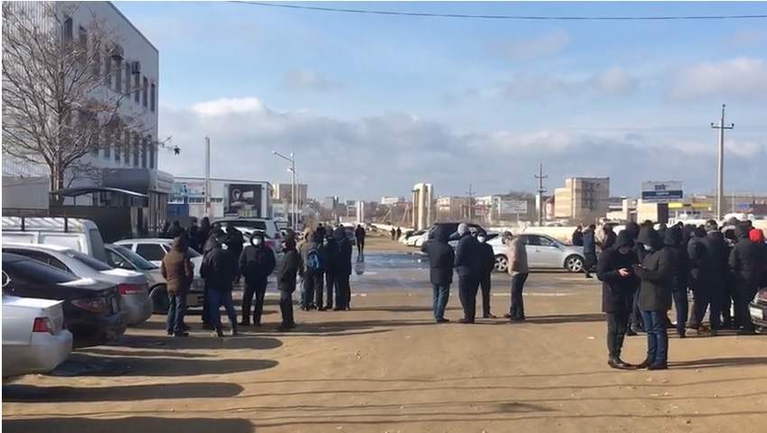 Маңғыстаудағы «Си Бу» жұмысшылары жалақыны өсіруді талап етуде