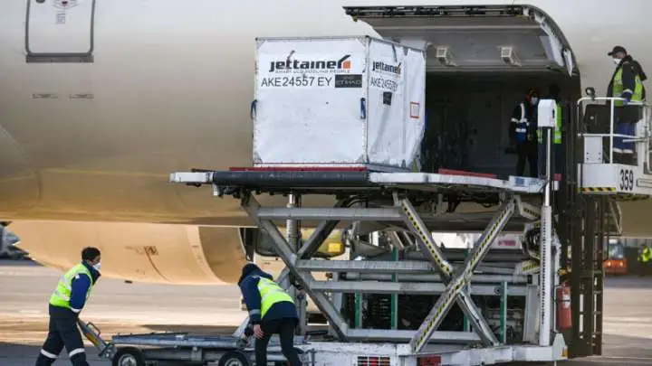 Қытай гуманитарлық көмек жіберді