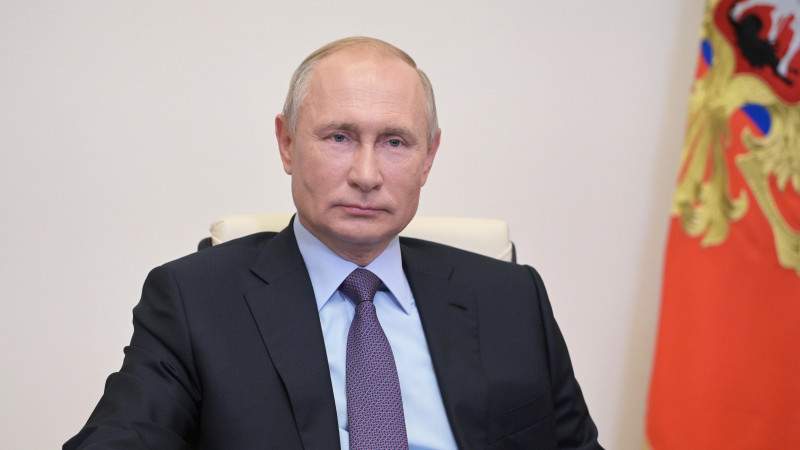 Путиннің қызы екпе салдырды