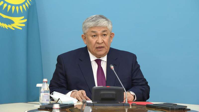 Қырымбек Көшербаев жоғары мемлекеттік наградаларды табыс етті 