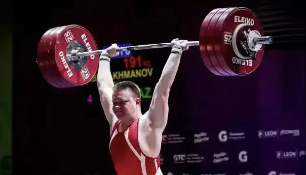 Қазақстандық ауыр атлет ӘЧ алтынын жеңіп алды