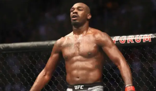 Джон Джонс: Хабибті үздіктер қатарына қосу дұрыс емес