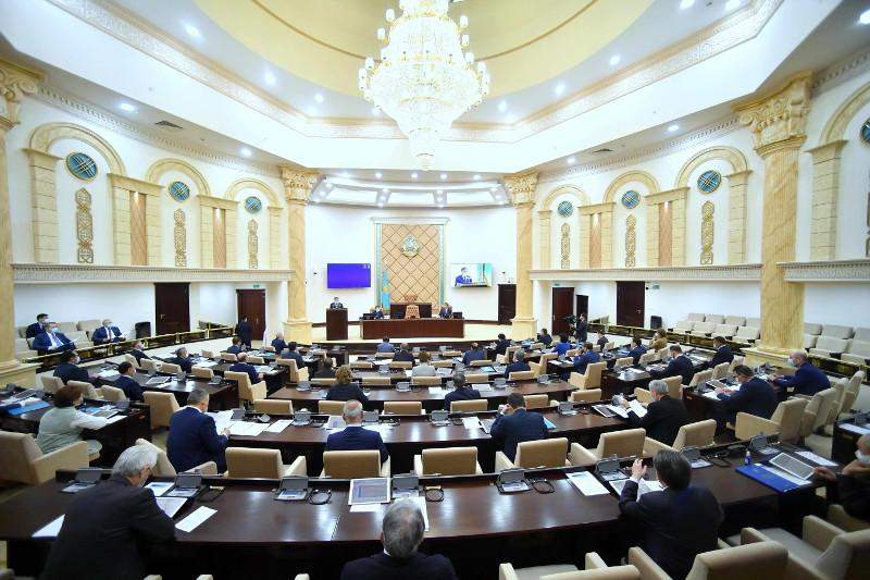 Сенат тағы бір заң жобасын мәжіліске қайтарды