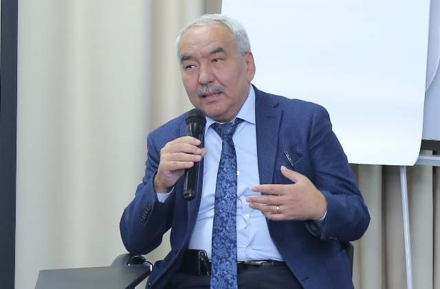 Қол жуып, үйде отырғаннан да басқа мәселе бар