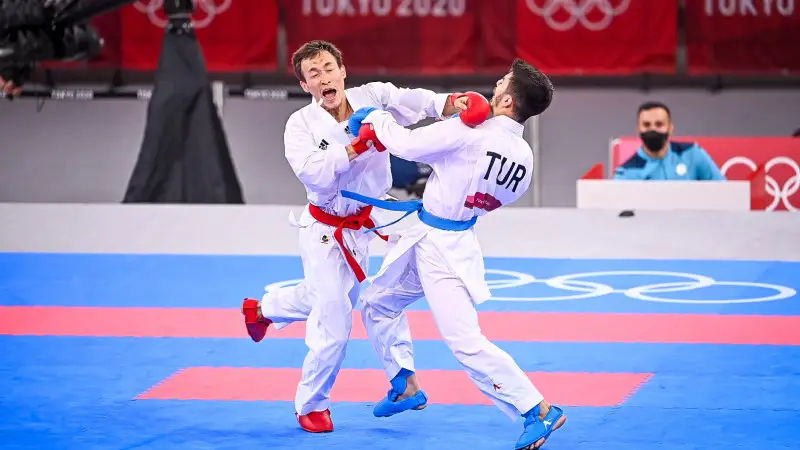 Каратэші Дархан Асәділов жартылай финалға шықты