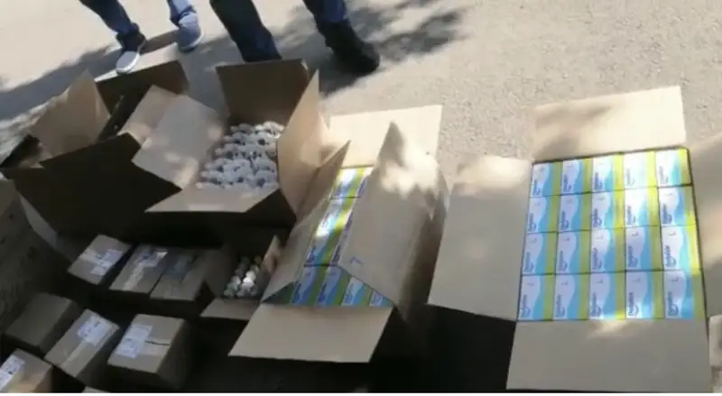 Елордада рұқсатсыз медициналық құралдар мен препараттар сатқан 23 адам ұсталды