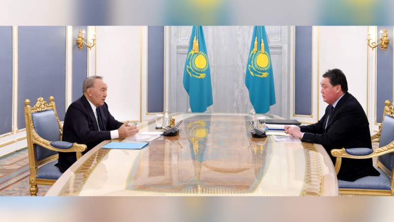 Назарбаев Маминді қабылдады