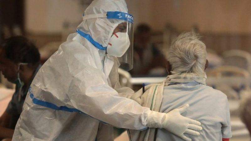 Үндістанда вирустан болған өлім-жітім рекорд орнатты
