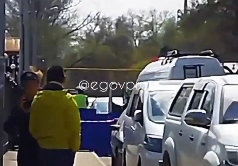 Алматыда белгісіз біреу әйел адамның басы салынған пакетті базарға тастап кеткен