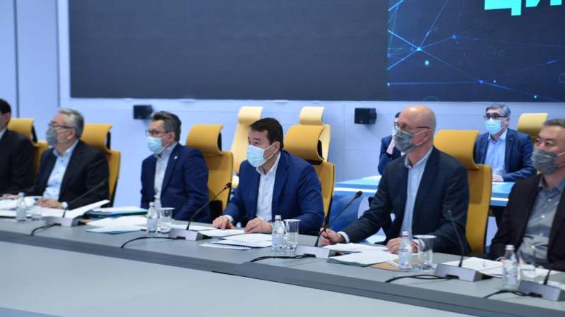 Премьер-министр бизнеске келтірілген залалды өтеу жұмыстарын жеделдетуді тапсырды