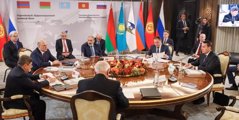 Премьер-Министр Ереванға жұмыс сапарымен барды