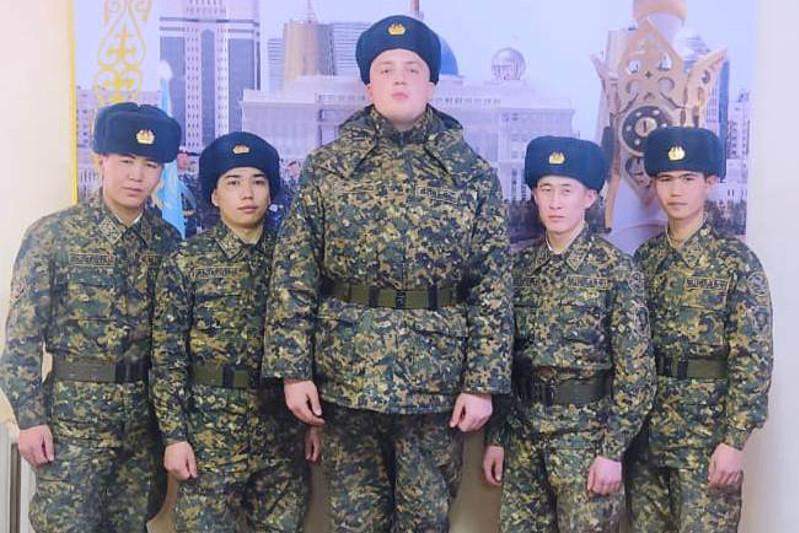 Тараздық бозбала әскерге бару үшін 20 келіге арықтаған 