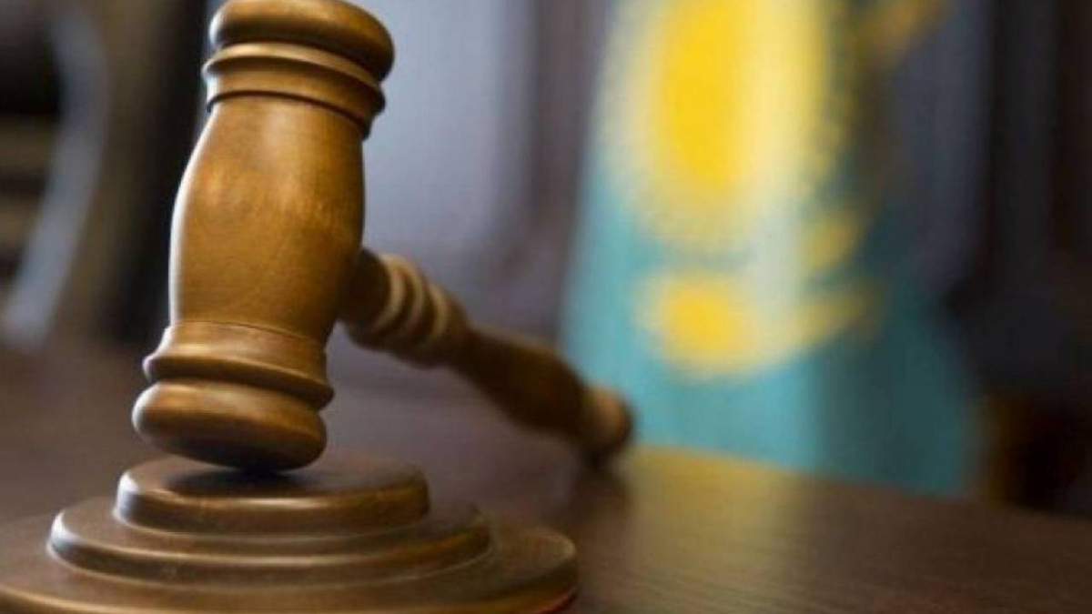 Алаяқтық жасаған аудан әкімі 5 жылға сотталды