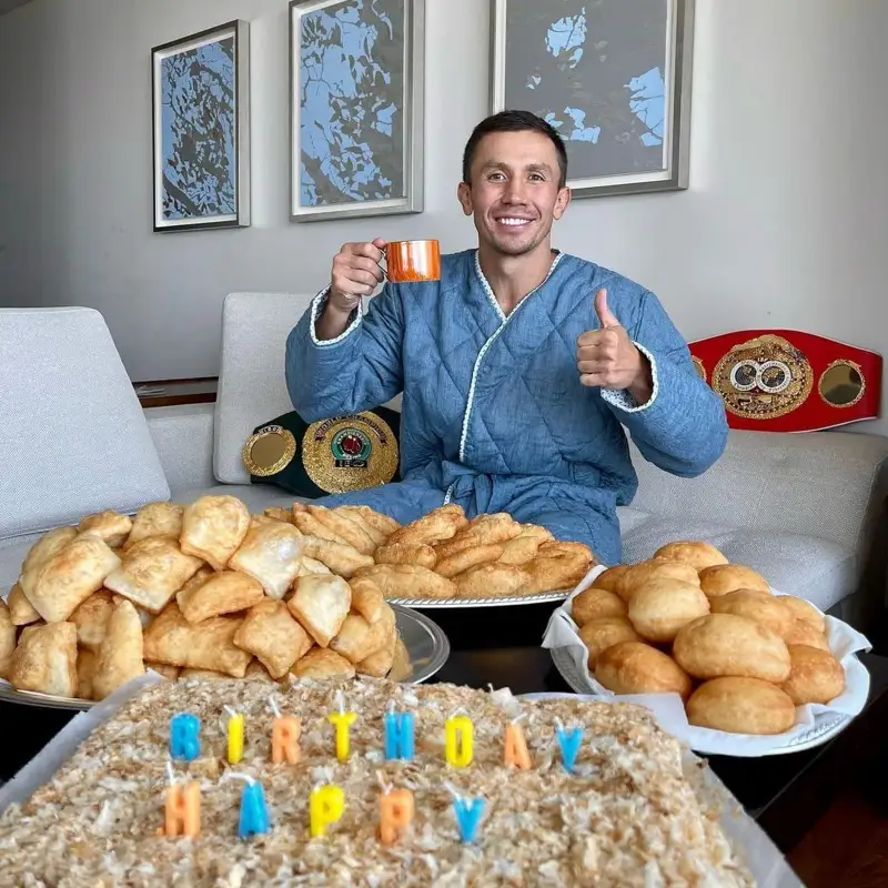 Қазақша диетадамын: Геннадий Головкин туған күнін қалай тойлап жатқанын көрсетті