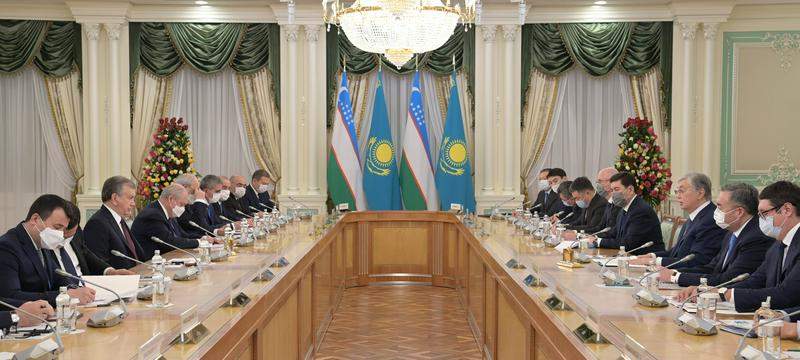 Қазақстан және Өзбекстан Президенттерінің қатысуымен 15 құжатқа қол қойылды  