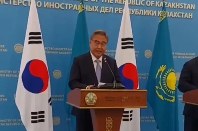 Кореяның Сыртқы істер министрі қазақ тілінде сөйледі (видео)