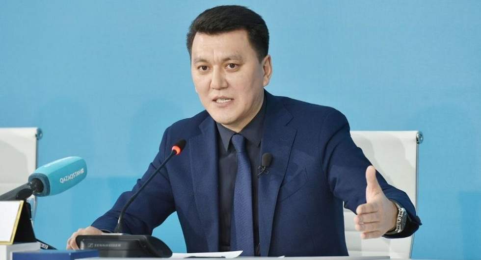 Ерлан Қарин: Президенттің қандай саяси реформалары 2021 жылы жүзеге асырылды?