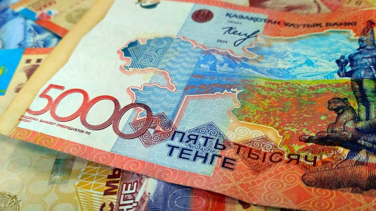 8 айда мемлекеттік қызметшілерге салынған айыппұлдың жалпы сомасы 35 млн теңге болды
